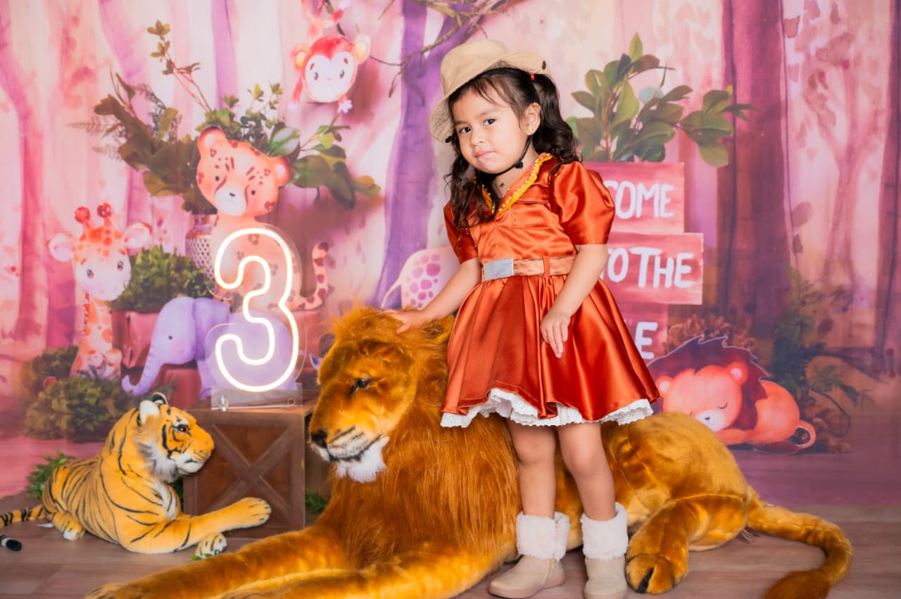Safari niña